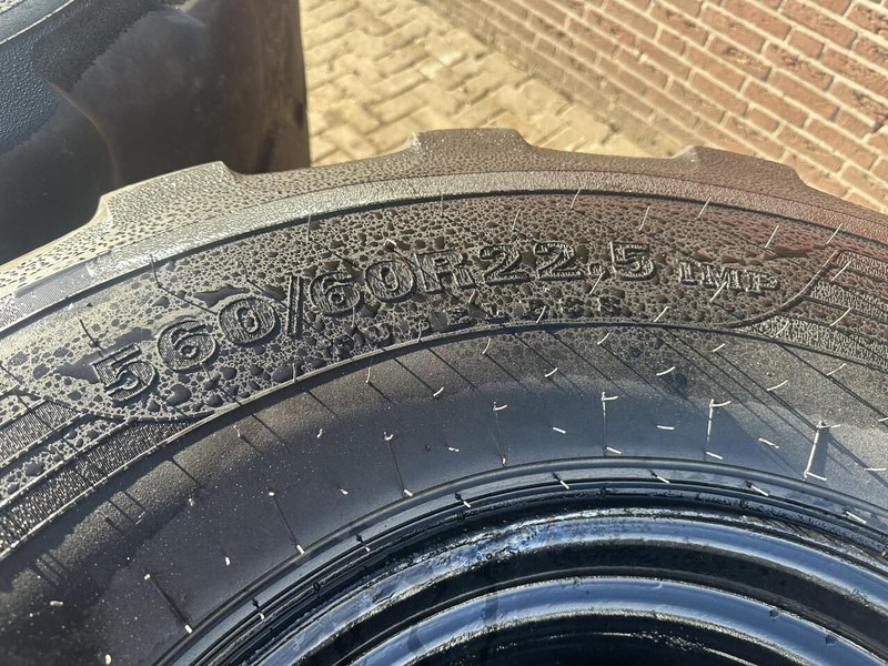 Onbekend - Шина в категорії Сільськогосподарська техніка: фото 4 Onbekend - Шина в категорії Сільськогосподарська техніка: фото 4