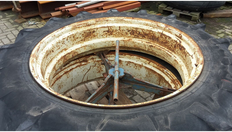 Pirelli - Шини і диски: фото 4 Pirelli - Шини і диски: фото 4