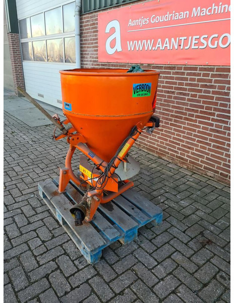 Stoll - Розкидач піску і cолі: фото 2 Stoll - Розкидач піску і cолі: фото 2