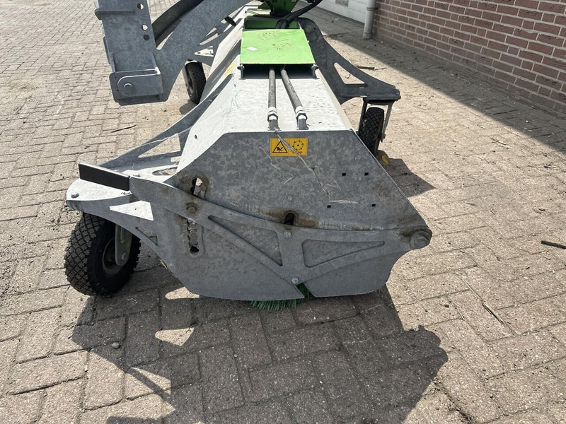 Zocon - Щітка дорожня: фото 5 Zocon - Щітка дорожня: фото 5