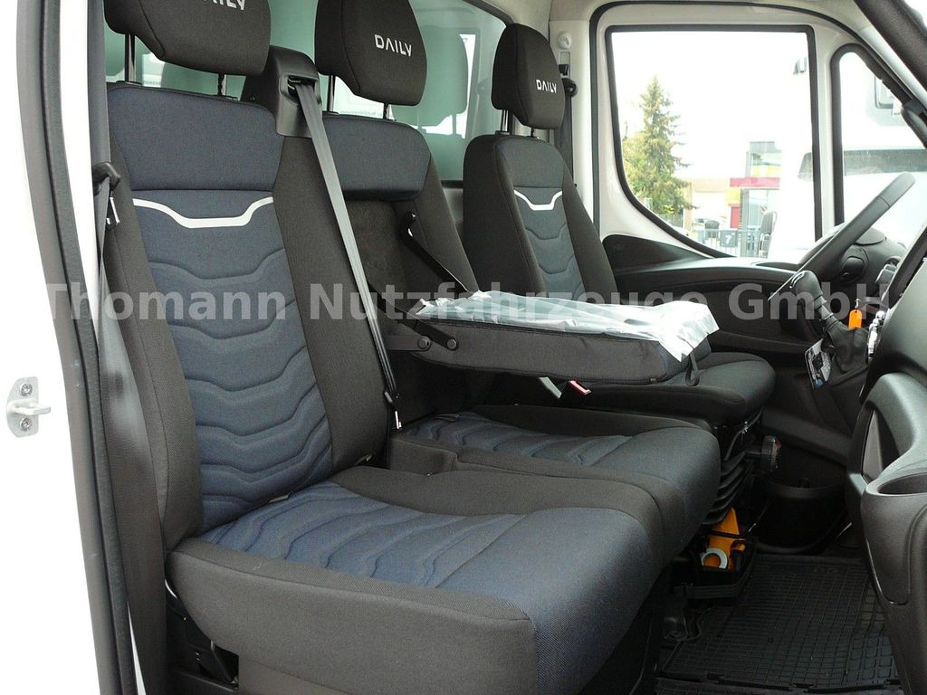 Новий Тентований фургон Iveco Daily 70C18H Pritsche Plane 1000KG LBW Sofort: фото 16