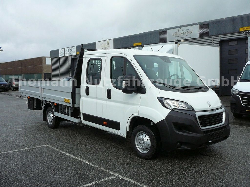 Peugeot Boxer Pritsche 7 Sitzer Klimaaut. Luftfederung - Легка бортова вантажівка, Вантажопасажирський фургон: фото 1 Peugeot Boxer Pritsche 7 Sitzer Klimaaut. Luftfederung - Легка бортова вантажівка, Вантажопасажирський фургон: фото 1
