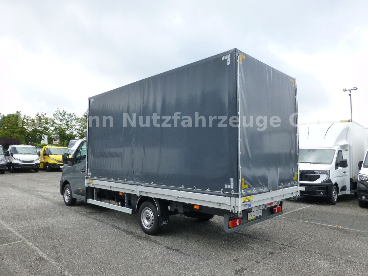 Renault NEW Master Pritsche Plane Premium 2025 - Тентований фургон: фото 5 Renault NEW Master Pritsche Plane Premium 2025 - Тентований фургон: фото 5