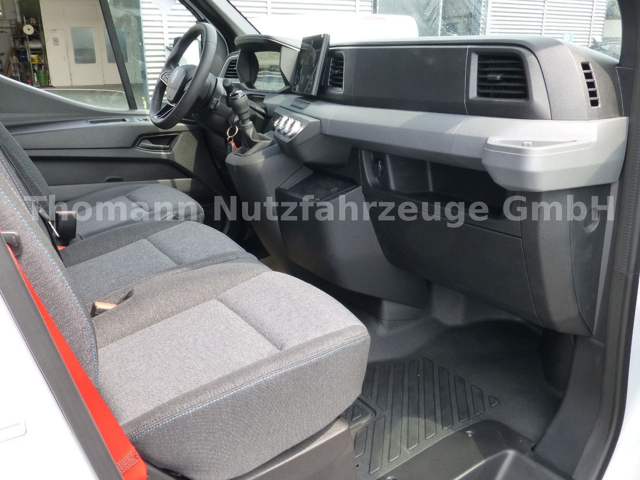 Тентований фургон Renault NEW Master Pritsche Plane Schlafkabine: фото 20