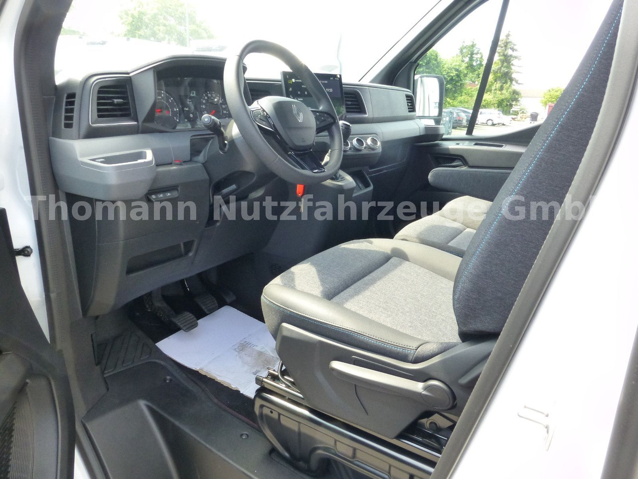 Тентований фургон Renault NEW Master Pritsche Plane Vollalu: фото 13
