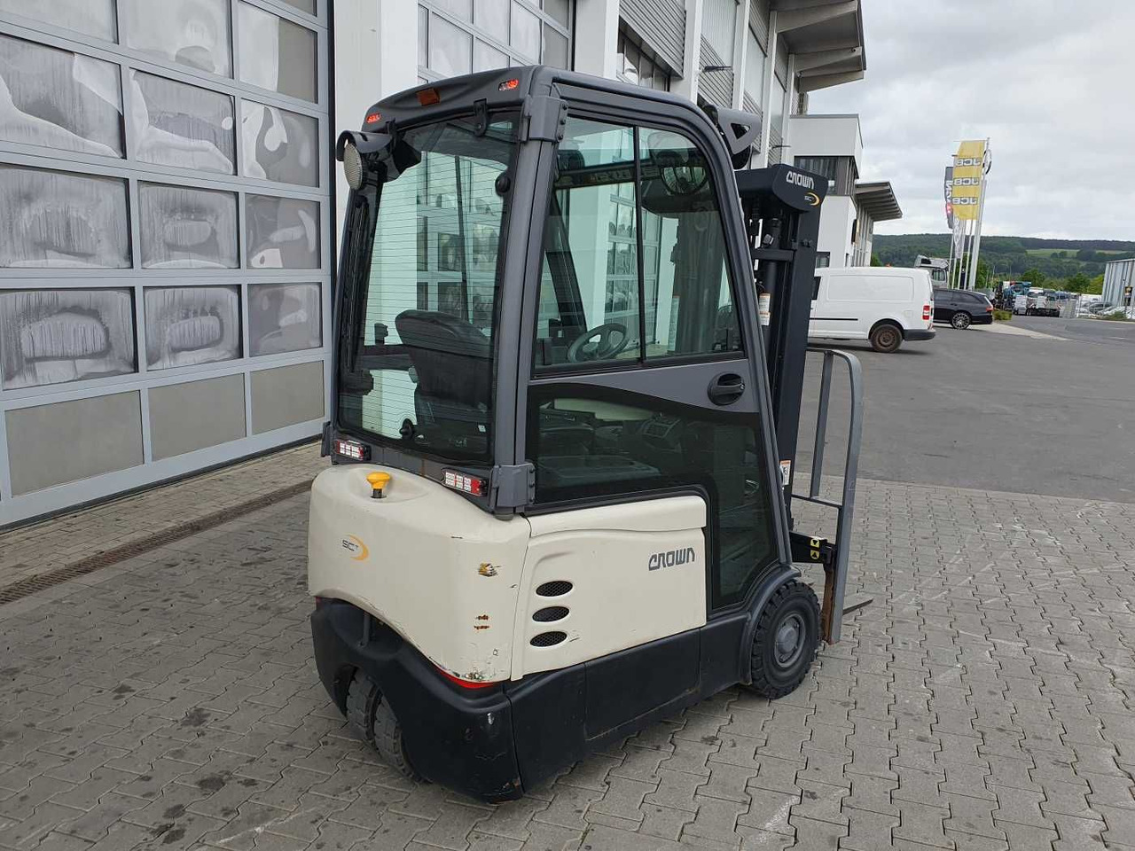 Crown SCT6020-1.3 /Triplex: 4.30m / SS / 1.185h! - Електронавантажувач: фото 4 Crown SCT6020-1.3 /Triplex: 4.30m / SS / 1.185h! - Електронавантажувач: фото 4