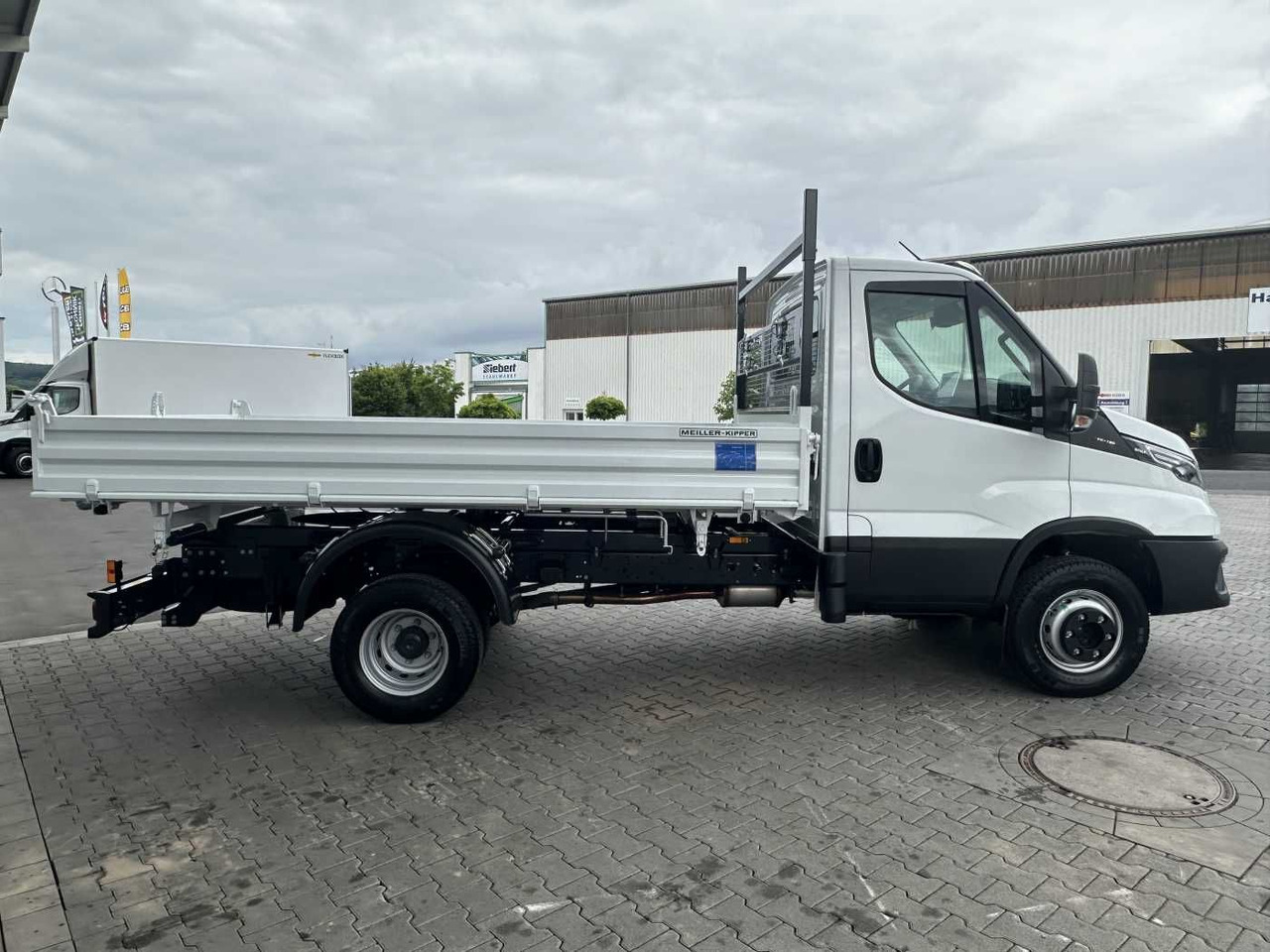 Iveco 70C18H 3-S.-Kipper Meiller *R3.450mm*2xAHK* - Малотоннажний самоскид: фото 4 Iveco 70C18H 3-S.-Kipper Meiller *R3.450mm*2xAHK* - Малотоннажний самоскид: фото 4