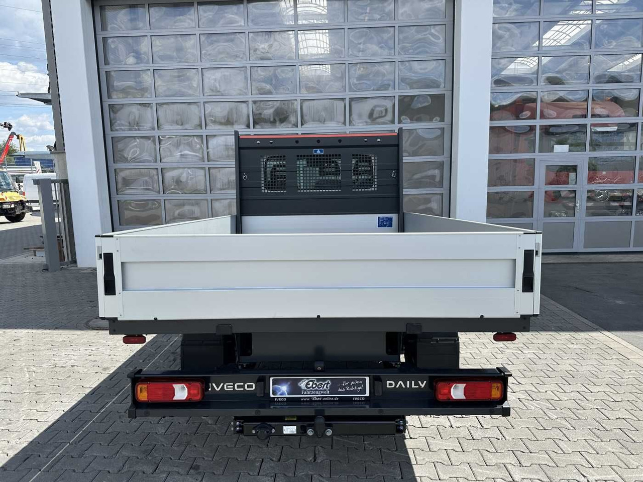 Iveco Daily 35S16 A8 Pritsche *R3.450mm*AHK*Automatik* - Легка бортова вантажівка: фото 5 Iveco Daily 35S16 A8 Pritsche *R3.450mm*AHK*Automatik* - Легка бортова вантажівка: фото 5