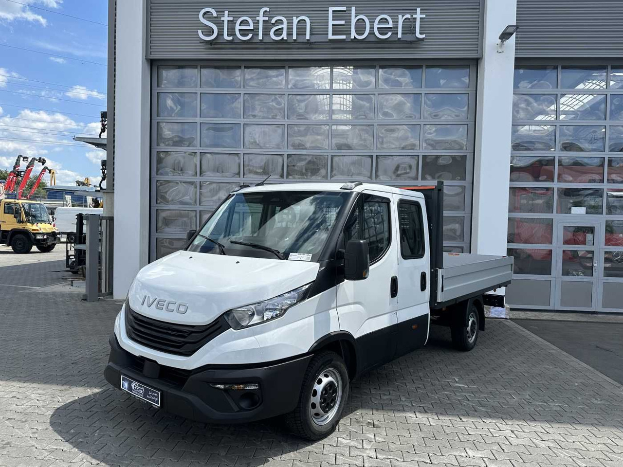 Iveco Daily 35S16 H 3.0L *R3.750mm*AHK*Automatik* 2x - Легка бортова вантажівка: фото 1 Iveco Daily 35S16 H 3.0L *R3.750mm*AHK*Automatik* 2x - Легка бортова вантажівка: фото 1