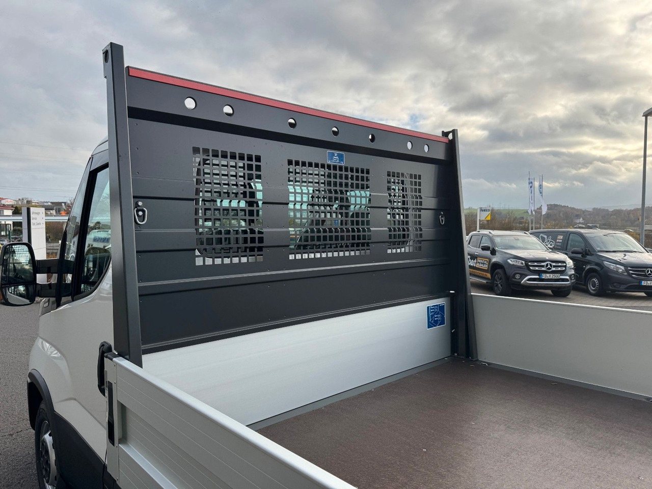 Iveco Daily 35S16 *R.3750mm*Automatik*AHK*Kamera* - Легка бортова вантажівка: фото 5 Iveco Daily 35S16 *R.3750mm*Automatik*AHK*Kamera* - Легка бортова вантажівка: фото 5