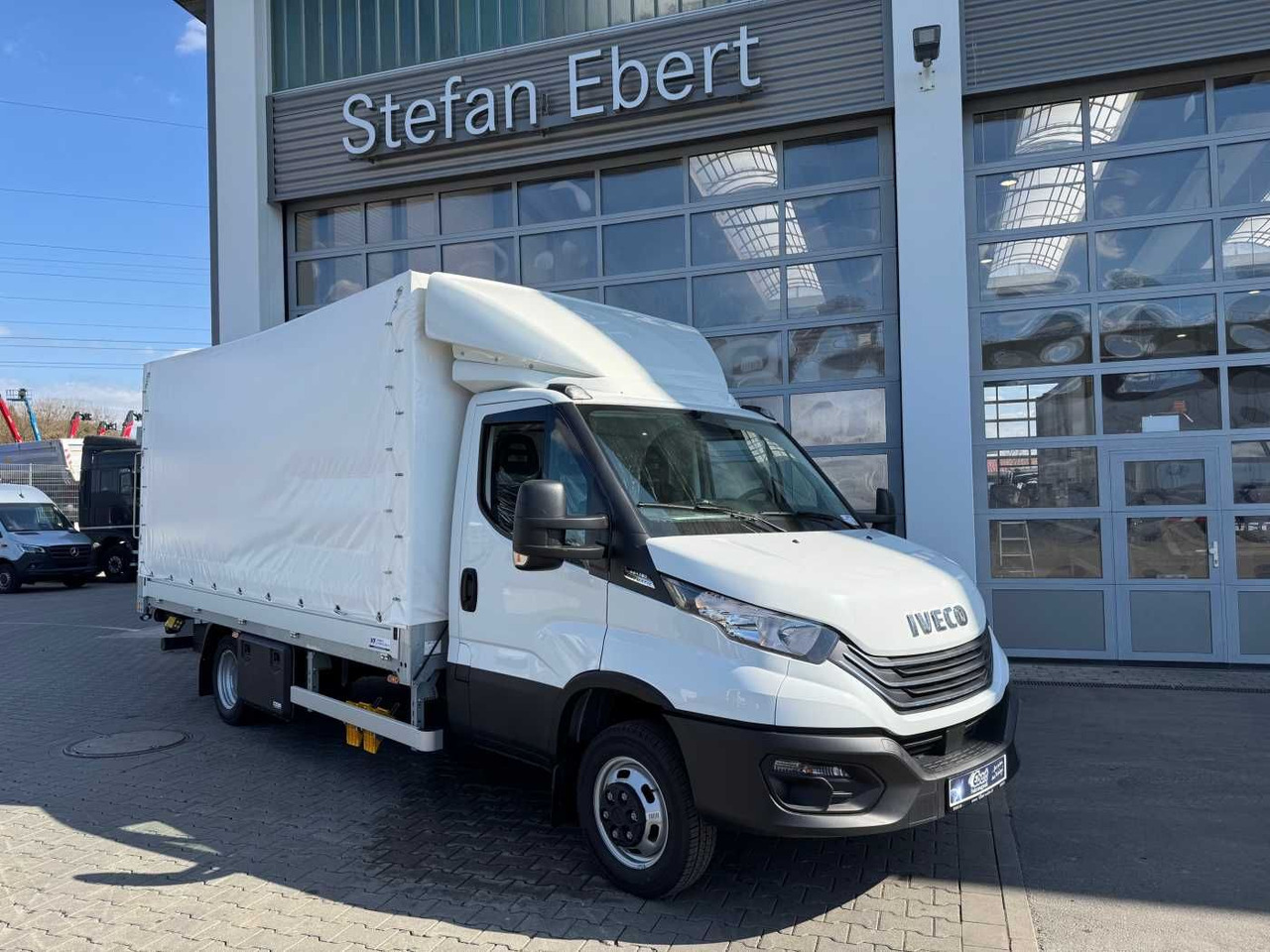 Iveco Daily 50C16 HA8 Pritsche+Plane *LBW* 3x - Тентований фургон: фото 1 Iveco Daily 50C16 HA8 Pritsche+Plane *LBW* 3x - Тентований фургон: фото 1