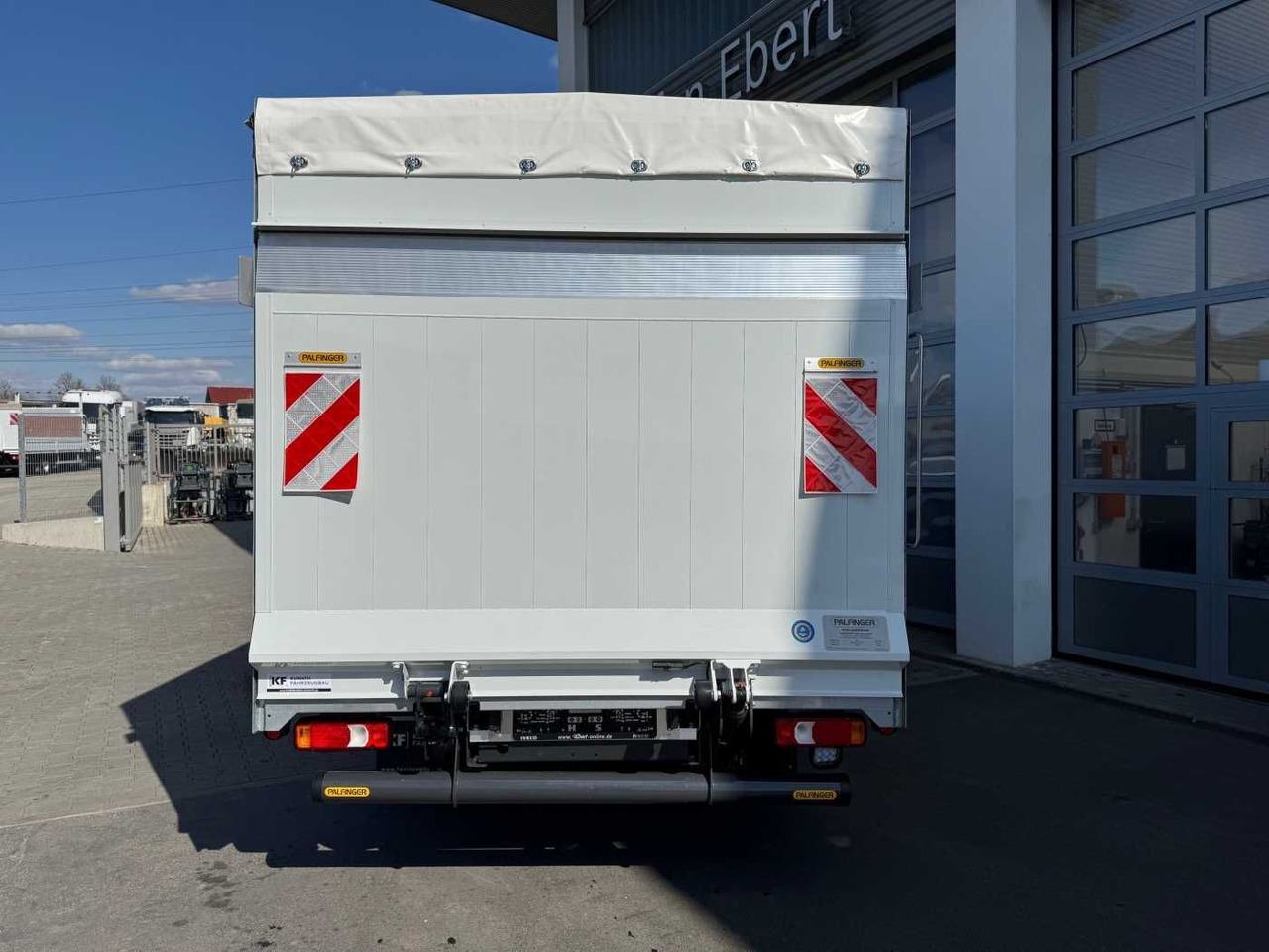 Iveco Daily 50C16 HA8 Pritsche+Plane *LBW* 3x - Тентований фургон: фото 4 Iveco Daily 50C16 HA8 Pritsche+Plane *LBW* 3x - Тентований фургон: фото 4