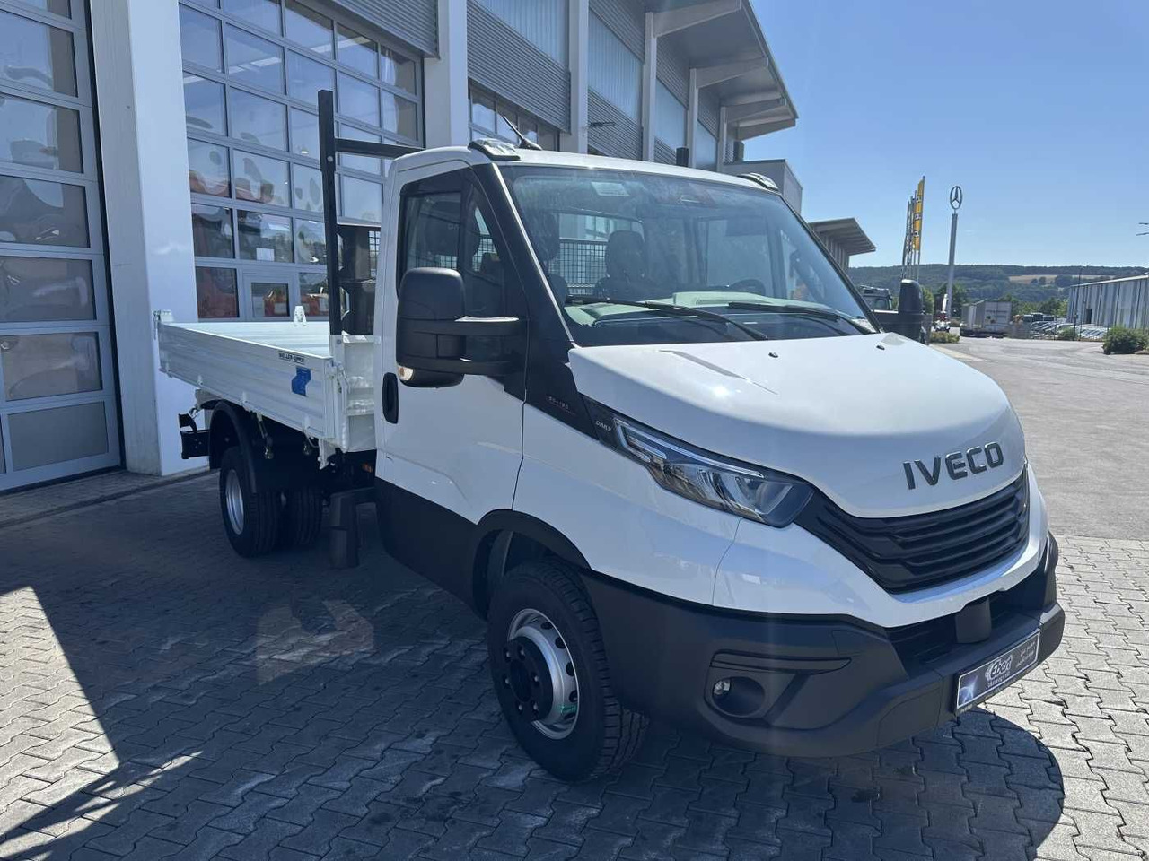 Iveco Daily 60C18H Kipper *R3.450mm*Kamera*2xAHK* - Малотоннажний самоскид: фото 3 Iveco Daily 60C18H Kipper *R3.450mm*Kamera*2xAHK* - Малотоннажний самоскид: фото 3