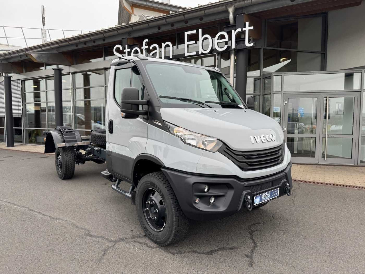 Iveco Daily 70S18 WX *4x4*Sperre*4.175mm* - Вантажівка шасі: фото 1 Iveco Daily 70S18 WX *4x4*Sperre*4.175mm* - Вантажівка шасі: фото 1