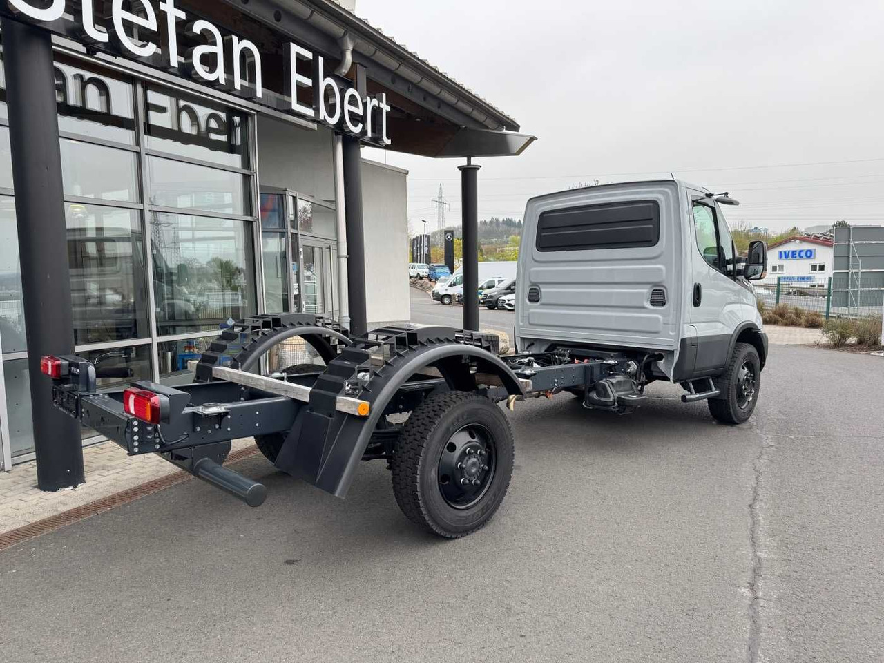 Iveco Daily 70S18 WX *4x4*Sperre*4.175mm* - Вантажівка шасі: фото 3 Iveco Daily 70S18 WX *4x4*Sperre*4.175mm* - Вантажівка шасі: фото 3