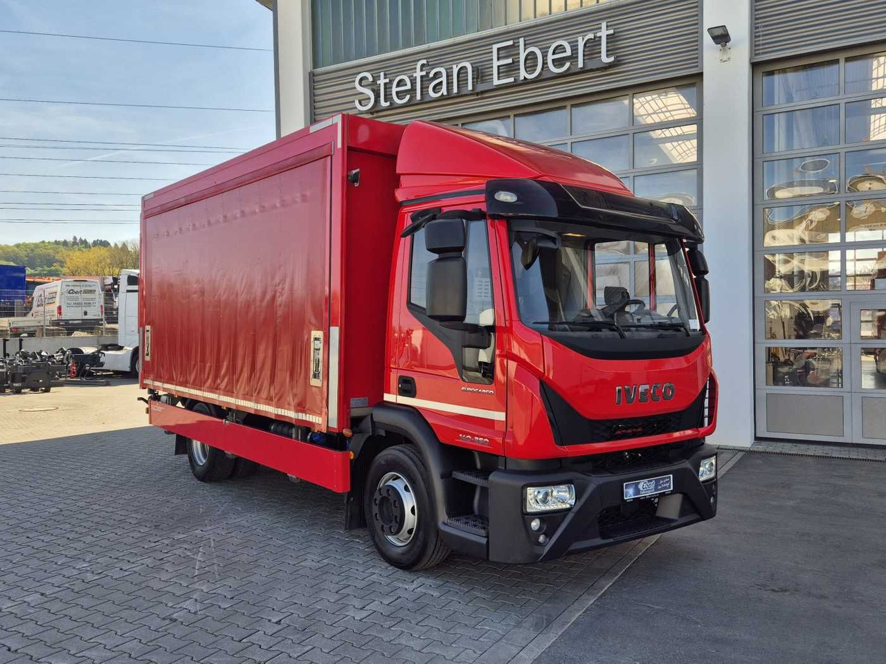 Iveco Eurocargo ML140E25/P Schiebeplanen LBW 1.500kg - Для перевезення напоїв вантажівка: фото 3 Iveco Eurocargo ML140E25/P Schiebeplanen LBW 1.500kg - Для перевезення напоїв вантажівка: фото 3