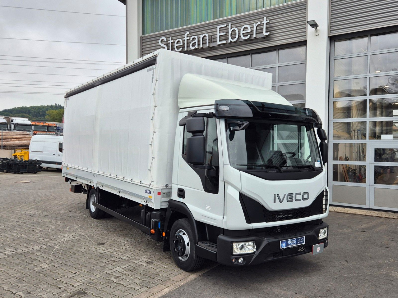 Iveco Eurocargo ML75E19/P LBW Spoiler Klima 3 Sitze - Тентований фургон: фото 2 Iveco Eurocargo ML75E19/P LBW Spoiler Klima 3 Sitze - Тентований фургон: фото 2