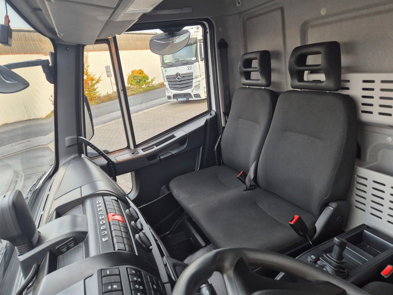 Фургон з закритим кузовом Iveco Eurocargo ML75E21 LBW Klima 3 Sitze: фото 26