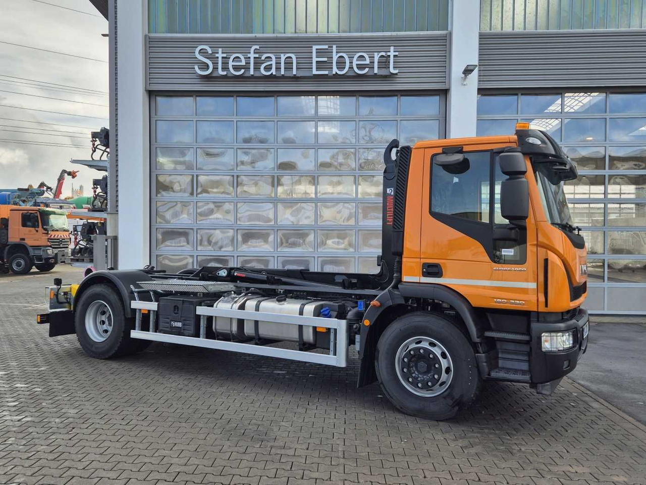 Iveco ML180E32/P HIAB ULT14S51 AHK Standheizung - Гаковий мультиліфт вантажівка: фото 5 Iveco ML180E32/P HIAB ULT14S51 AHK Standheizung - Гаковий мультиліфт вантажівка: фото 5