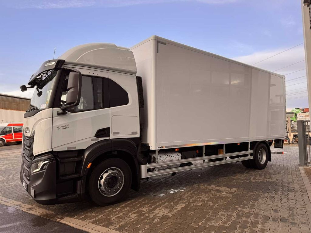 Iveco S-Way AT190S40/P LBW 2.000kg Tür Navi Bett Iveco S-Way AT190S40/P LBW 2.000kg Tür Navi Bett - Вантажівка з закритим кузовом: фото 4 Iveco S-Way AT190S40/P LBW 2.000kg Tür Navi Bett Iveco S-Way AT190S40/P LBW 2.000kg Tür Navi Bett - Вантажівка з закритим кузовом: фото 4