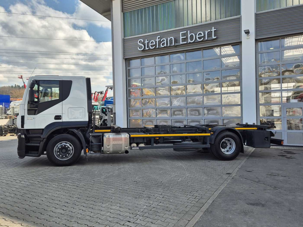 Iveco Stralis AT190S31/P BDF Klima Standh. AHK Bett - Контейнеровоз/ Змінний кузов вантажівка: фото 5 Iveco Stralis AT190S31/P BDF Klima Standh. AHK Bett - Контейнеровоз/ Змінний кузов вантажівка: фото 5