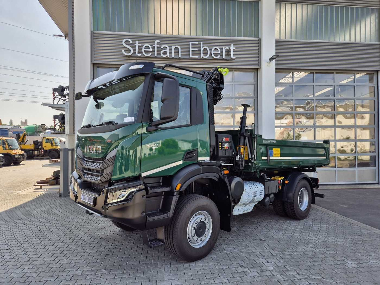 Iveco T-Way AD190T36W/P 4x4 HIAB X-HIDUO 118E-3 Funk - Самоскид вантажівка, Вантажівка з маніпулятором: фото 2 Iveco T-Way AD190T36W/P 4x4 HIAB X-HIDUO 118E-3 Funk - Самоскид вантажівка, Вантажівка з маніпулятором: фото 2