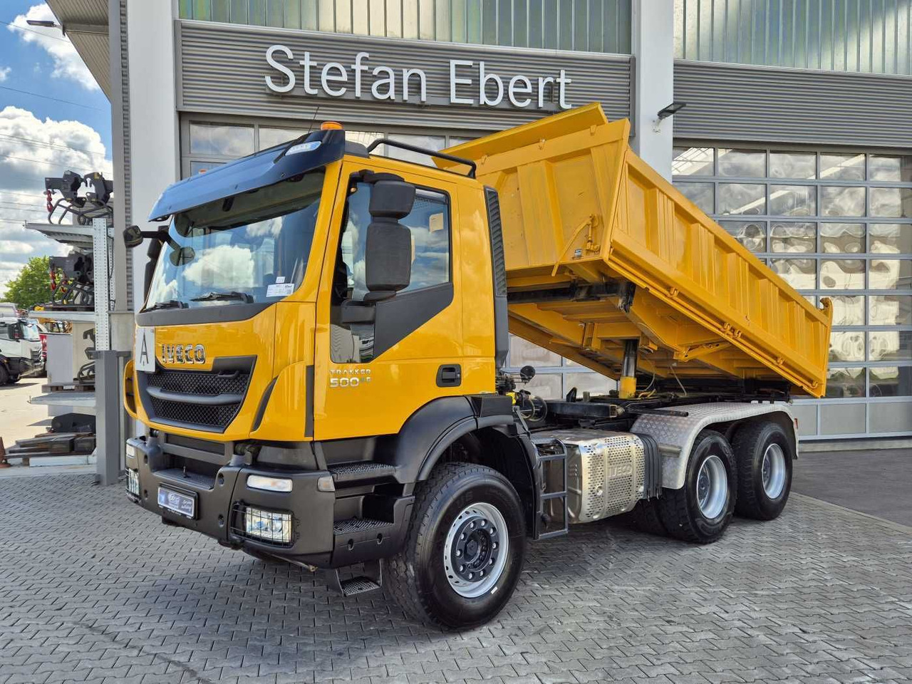 Iveco Trakker AD380T50 6x4 Kipper/SZM Wechselsystem - Самоскид вантажівка: фото 1 Iveco Trakker AD380T50 6x4 Kipper/SZM Wechselsystem - Самоскид вантажівка: фото 1