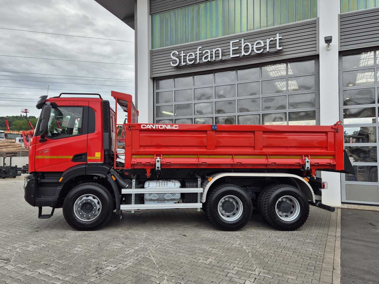 Iveco X-Way AD300X48Z HR OFF 6x4 Bordmatik Intarder - Самоскид вантажівка: фото 4 Iveco X-Way AD300X48Z HR OFF 6x4 Bordmatik Intarder - Самоскид вантажівка: фото 4