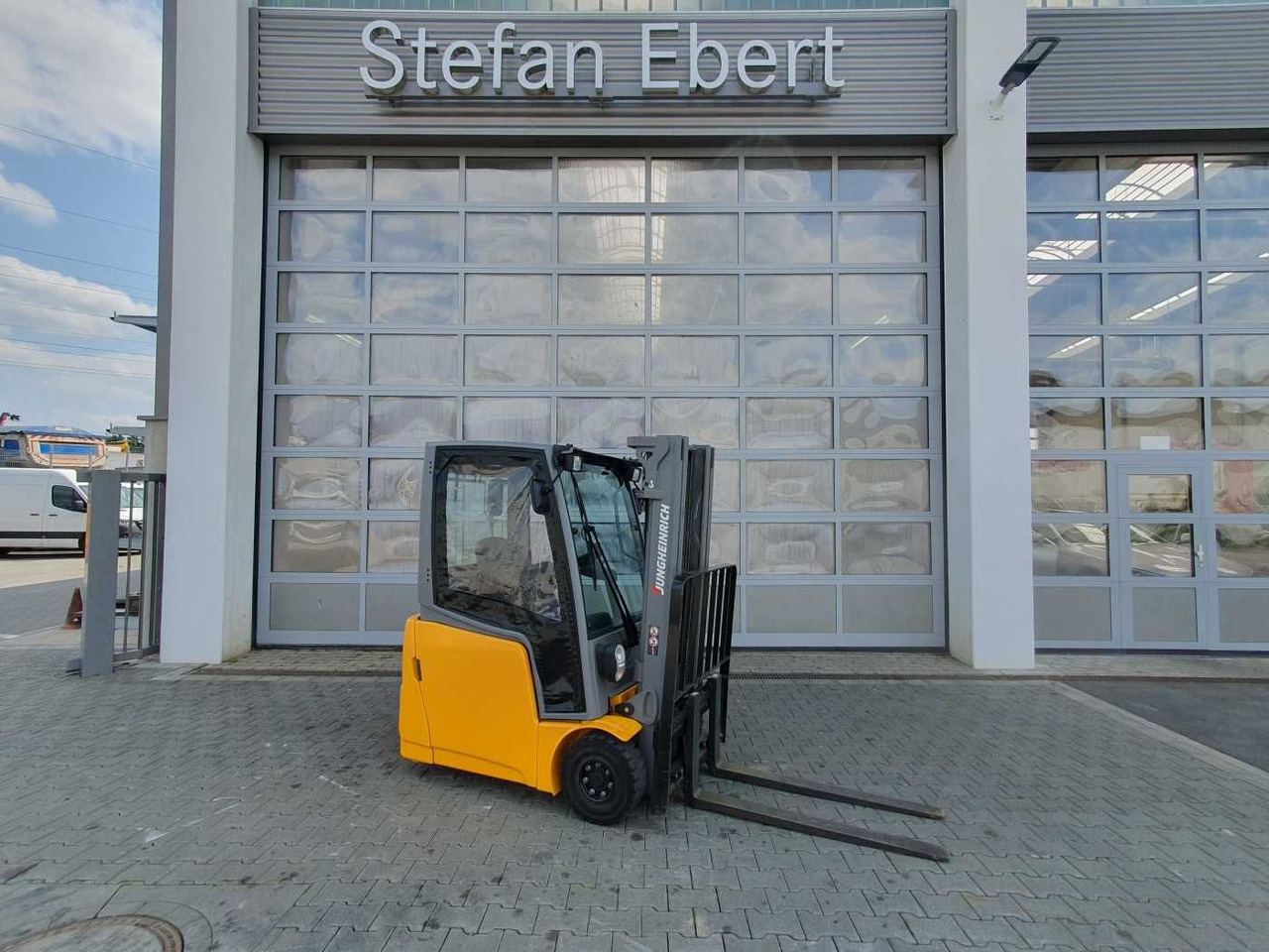 Jungheinrich EFG 215 / Triplex 4.25m / SS / nur 1.680h / 2021 - Електронавантажувач: фото 1 Jungheinrich EFG 215 / Triplex 4.25m / SS / nur 1.680h / 2021 - Електронавантажувач: фото 1