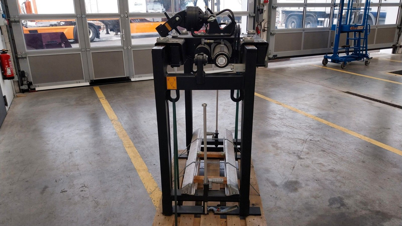Захват Kinshofer Palettenzange / Zange KM 332 V - 1100: фото 6