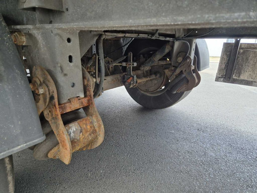 З рухомою підлогою напівпричіп Kraker CF-Z GF-200 87m³ BPW Liftachse: фото 10 З рухомою підлогою напівпричіп Kraker CF-Z GF-200 87m³ BPW Liftachse: фото 10