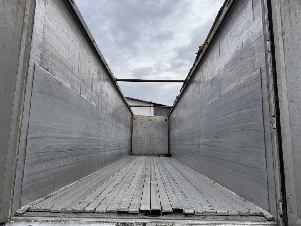 З рухомою підлогою напівпричіп Kraker CF-Z GF-200 87m³ BPW Liftachse: фото 12 З рухомою підлогою напівпричіп Kraker CF-Z GF-200 87m³ BPW Liftachse: фото 12