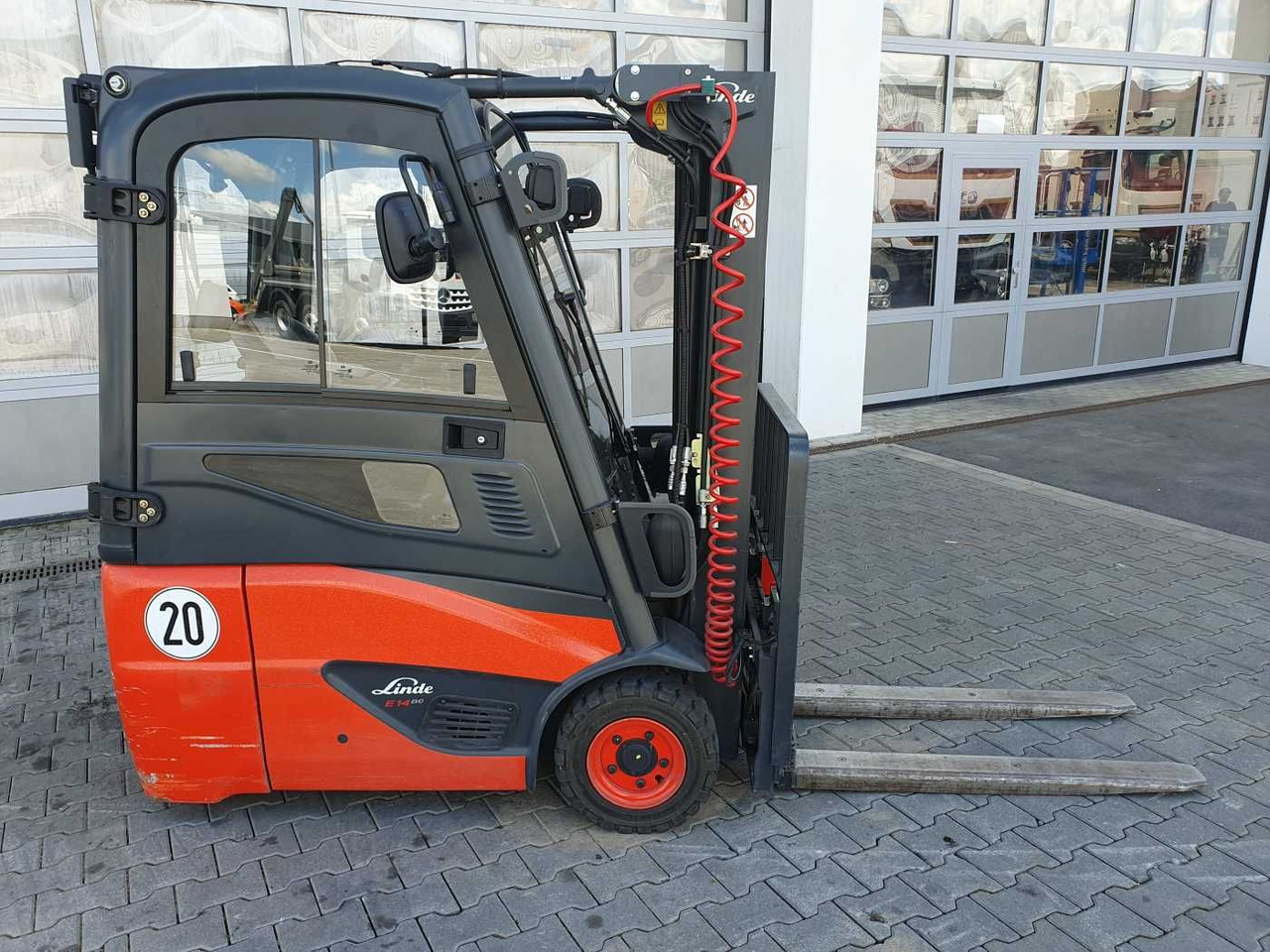 Linde E14 - 02 / Triplex: 4.00m! / SS / 855h! / 2021 - Електронавантажувач: фото 2 Linde E14 - 02 / Triplex: 4.00m! / SS / 855h! / 2021 - Електронавантажувач: фото 2
