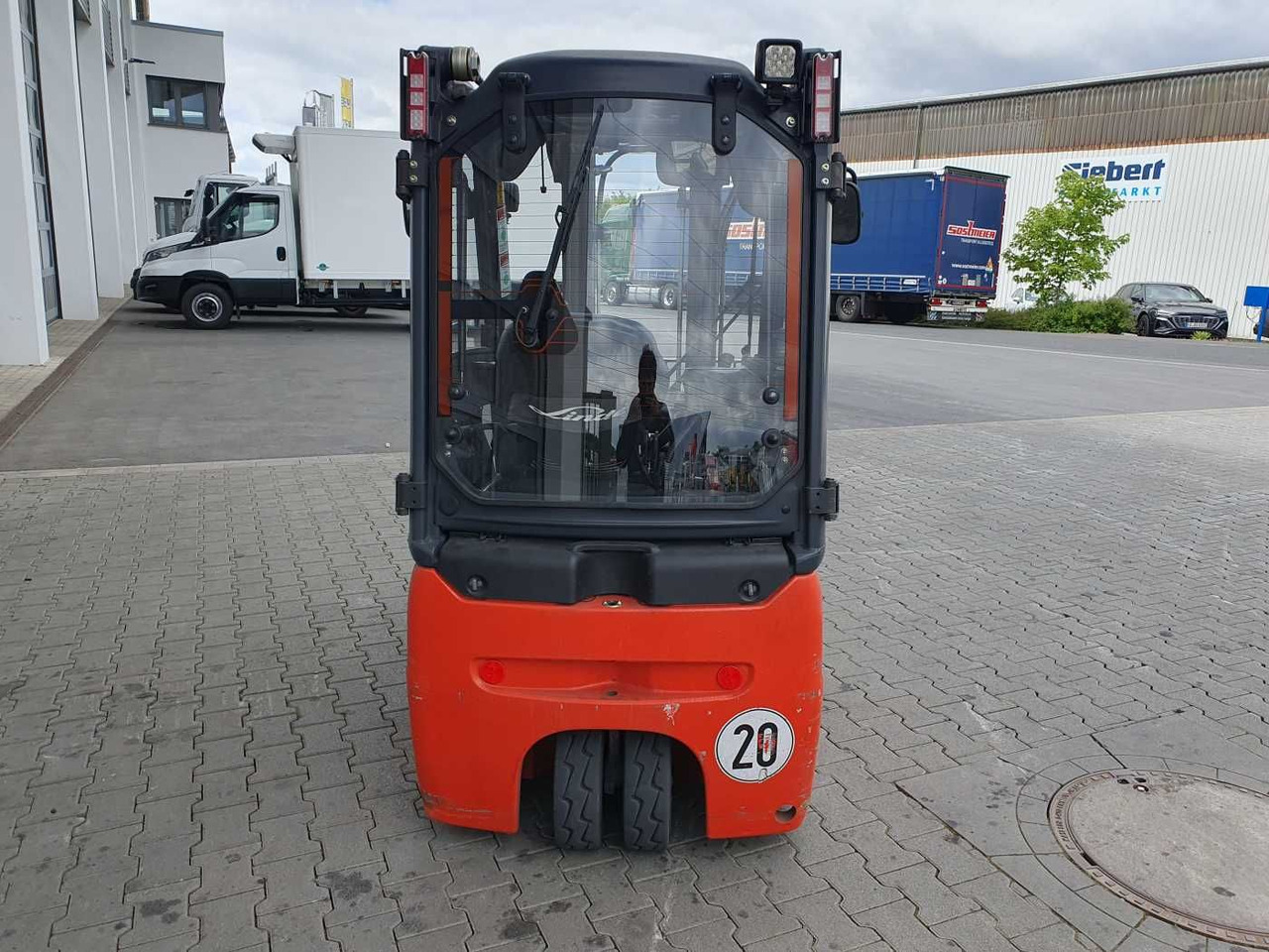 Linde E14 - 02 / Triplex: 4.00m! / SS / nur 1.777h! - Електронавантажувач: фото 4 Linde E14 - 02 / Triplex: 4.00m! / SS / nur 1.777h! - Електронавантажувач: фото 4