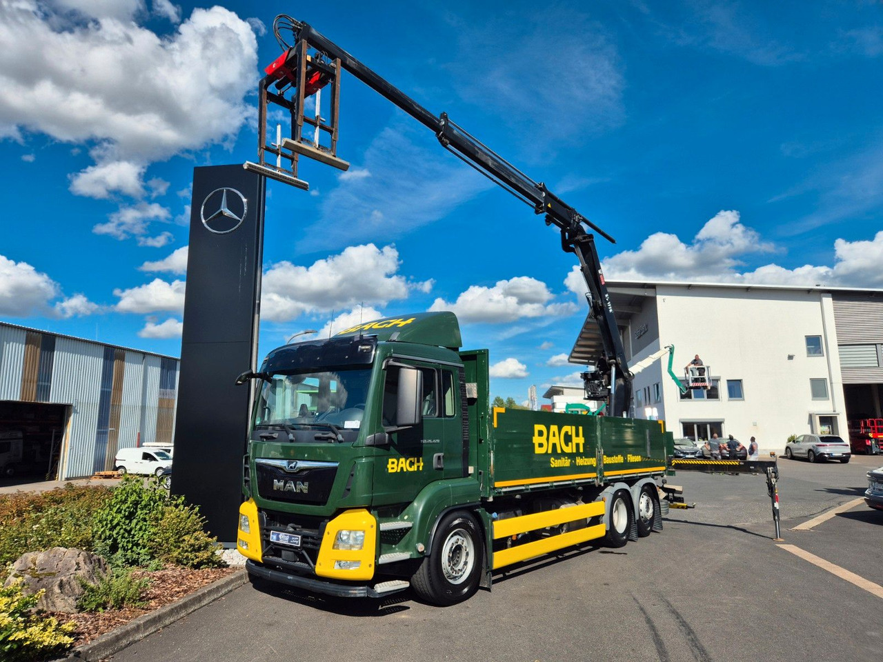 MAN TGS 26.420 6x2-4 LL Hiab 177K PRO 2 Stück - Вантажівка з маніпулятором: фото 1 MAN TGS 26.420 6x2-4 LL Hiab 177K PRO 2 Stück - Вантажівка з маніпулятором: фото 1