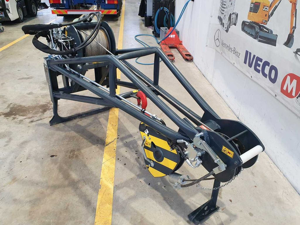 Magni Ausleger mit Seilwinde JW2000 / RTH / TH Magni Ausleger mit Seilwinde JW2000 / RTH / TH - Лебідка: фото 4 Magni Ausleger mit Seilwinde JW2000 / RTH / TH Magni Ausleger mit Seilwinde JW2000 / RTH / TH - Лебідка: фото 4