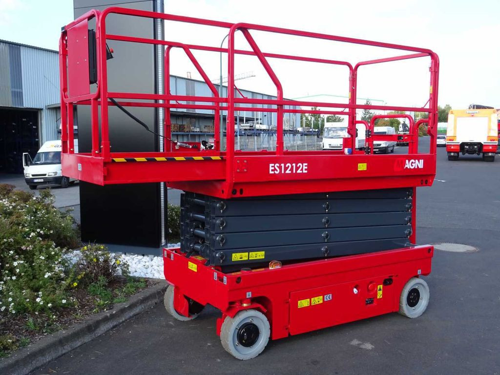 Magni ES1212E Scherenbühne // 12m Arbeitshöhe Magni ES1212E Scherenbühne // 12m Arbeitshöhe - Ножичний підйомник: фото 2 Magni ES1212E Scherenbühne // 12m Arbeitshöhe Magni ES1212E Scherenbühne // 12m Arbeitshöhe - Ножичний підйомник: фото 2