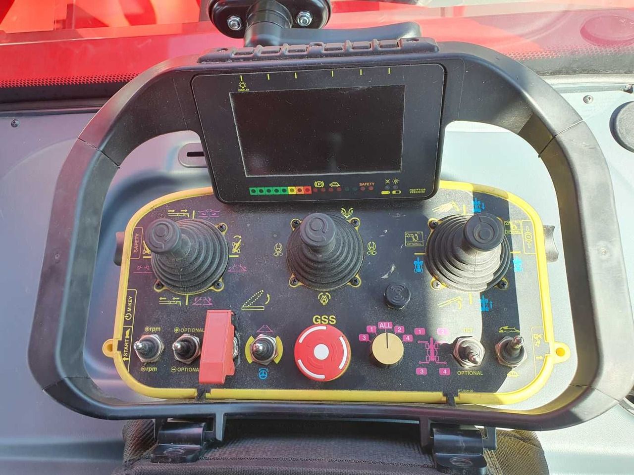 Навантажувач телескопічний Magni RTH 6.30 SH / Fällkran / nur 559h / 2022: фото 14