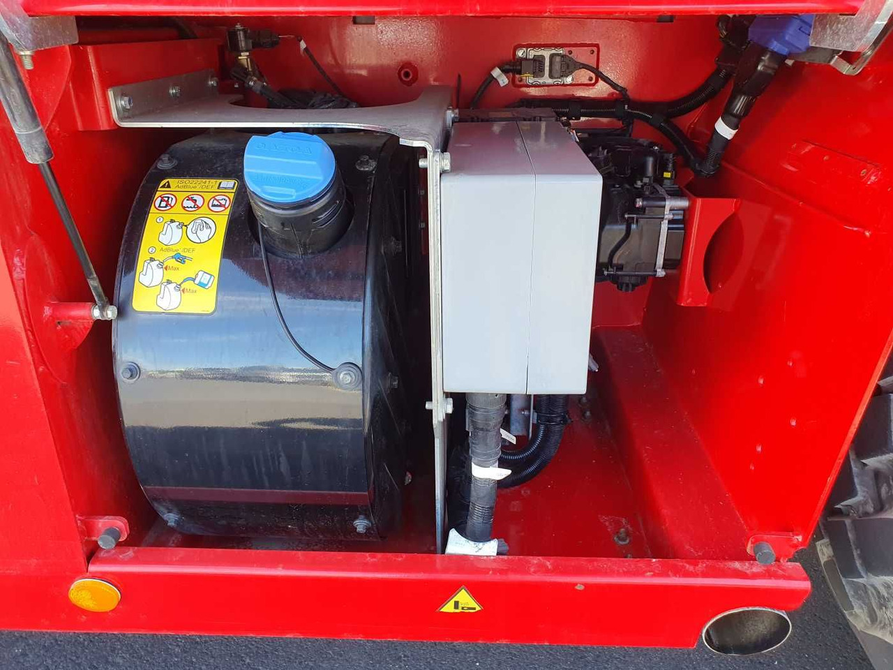 Навантажувач телескопічний Magni RTH 6.30 SH / Fällkran / nur 559h / 2022: фото 10