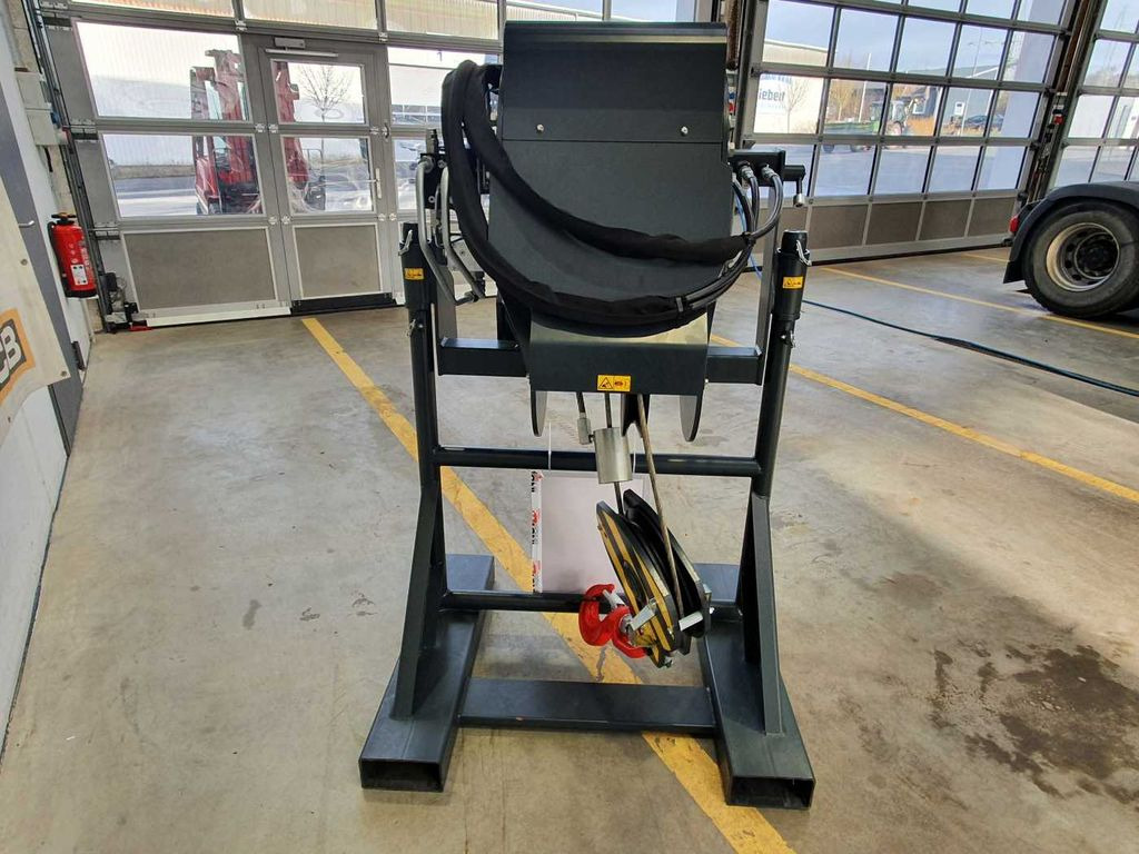 Magni Seilwinde / W 6 I / 6 To / RTH / TH / NEU Magni Seilwinde / W 6 I / 6 To / RTH / TH / NEU - Лебідка: фото 4 Magni Seilwinde / W 6 I / 6 To / RTH / TH / NEU Magni Seilwinde / W 6 I / 6 To / RTH / TH / NEU - Лебідка: фото 4