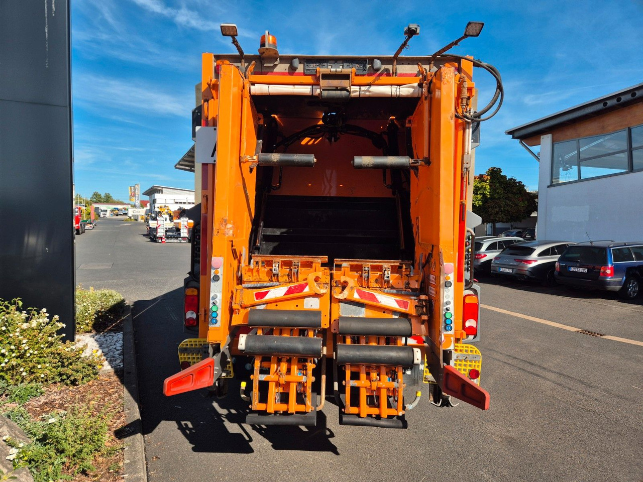Сміттєвози Mercedes-Benz Actros 2533 L Faun Variopress II524 V19 Zoeller: фото 9
