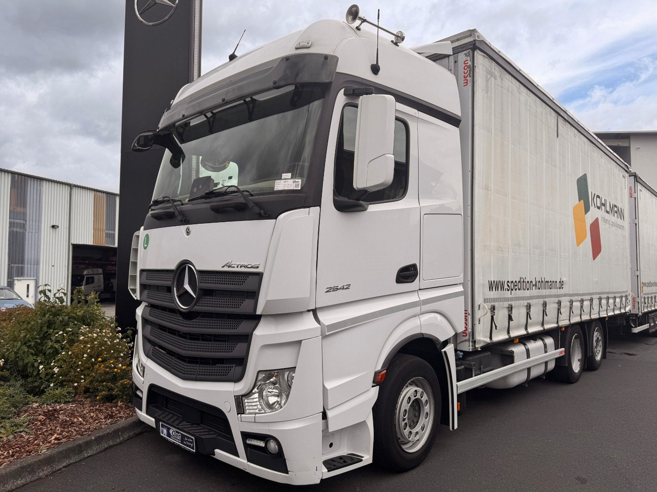 Mercedes-Benz Actros 2542 LnR 6x2 Retarder Standklima - Тентована вантажівка: фото 2 Mercedes-Benz Actros 2542 LnR 6x2 Retarder Standklima - Тентована вантажівка: фото 2