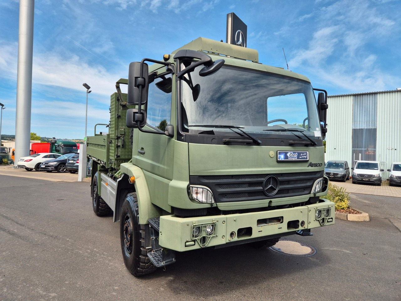 Mercedes-Benz Atego 1018 A 4x4 Pritsche Singlebereift 7 Stück - Бортова вантажівка/ Платформа: фото 3 Mercedes-Benz Atego 1018 A 4x4 Pritsche Singlebereift 7 Stück - Бортова вантажівка/ Платформа: фото 3
