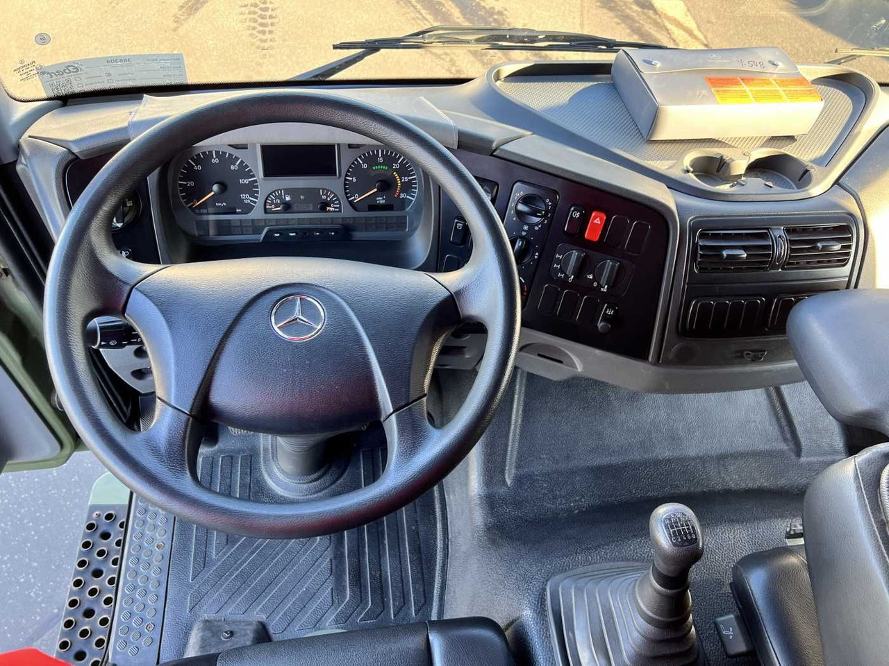 Бортова вантажівка/ Платформа Mercedes-Benz Axor 1829 A 4x4 Pritsche: фото 13