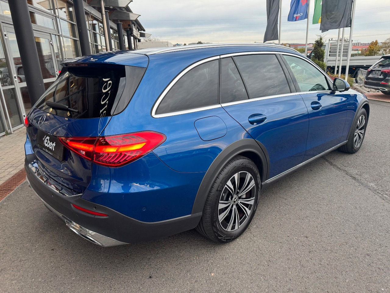 Mercedes-Benz C 200 T All Terrain 4M+Ambiente+360+Augmented - Універсал: фото 4 Mercedes-Benz C 200 T All Terrain 4M+Ambiente+360+Augmented - Універсал: фото 4