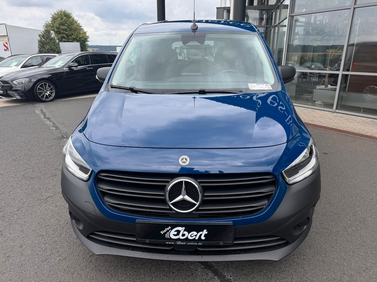 Mercedes-Benz Citan 113 Tourer Klimaautomatik AK Kamera MBUX - Пасажирський фургон: фото 2 Mercedes-Benz Citan 113 Tourer Klimaautomatik AK Kamera MBUX - Пасажирський фургон: фото 2