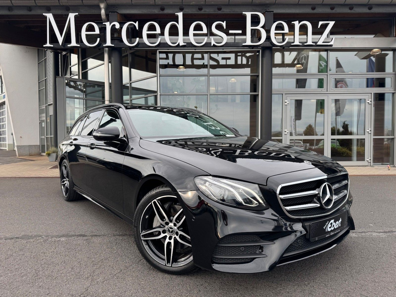 Mercedes-Benz E 220d T 4M+AMG+Pano+Brum+360+Night - Універсал: фото 1 Mercedes-Benz E 220d T 4M+AMG+Pano+Brum+360+Night - Універсал: фото 1