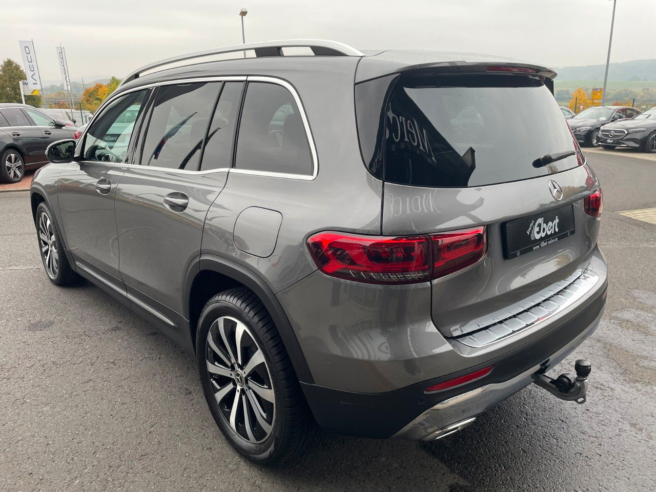 Mercedes-Benz GLB 220 d 4MATIC Progressive AHK+Memory+Pano+360 - Позашляховик: фото 3 Mercedes-Benz GLB 220 d 4MATIC Progressive AHK+Memory+Pano+360 - Позашляховик: фото 3