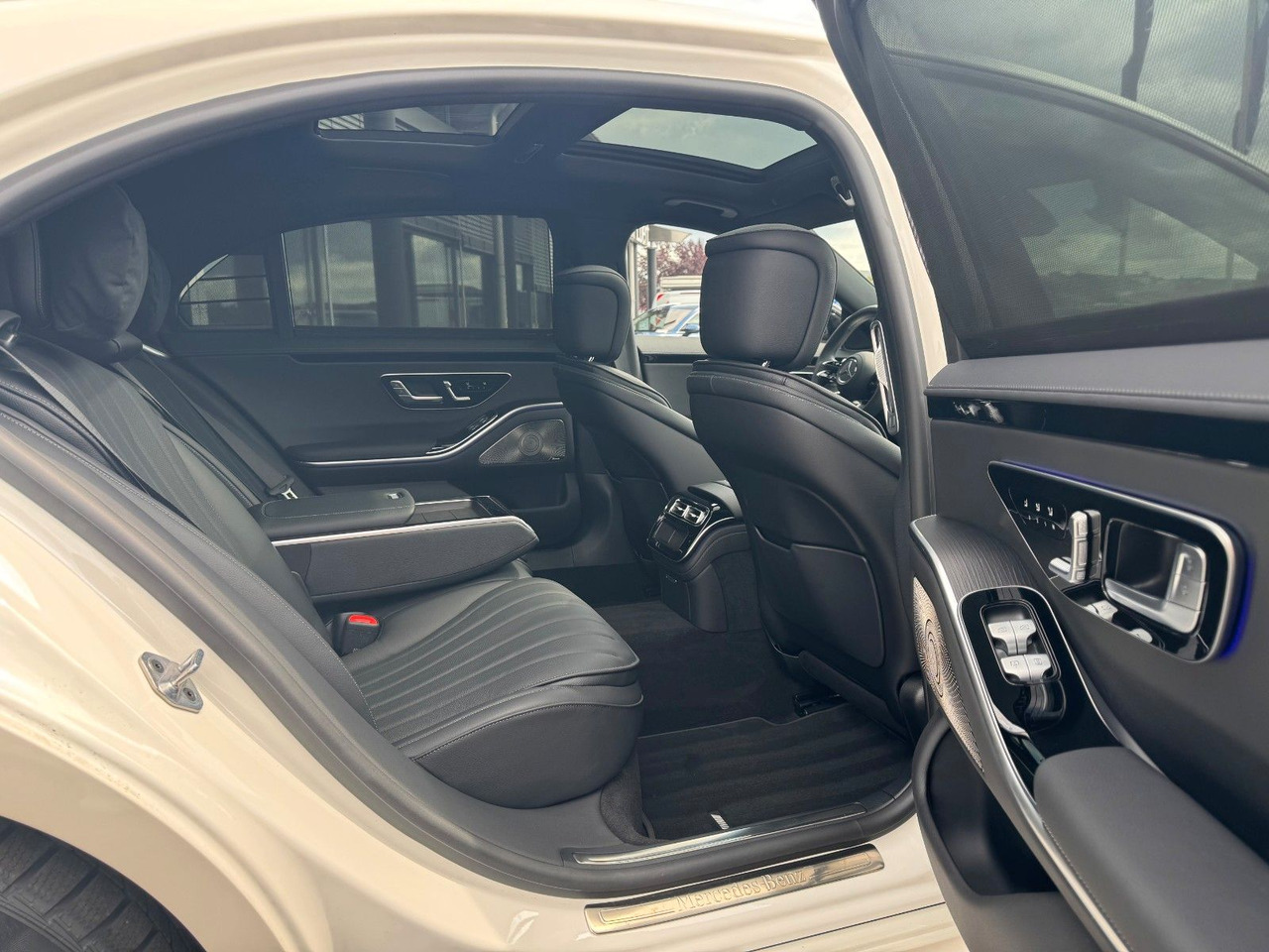Седан Mercedes-Benz S 400d 4M L AMG+Burm+Airm+Pano+360+uvm.: фото 7