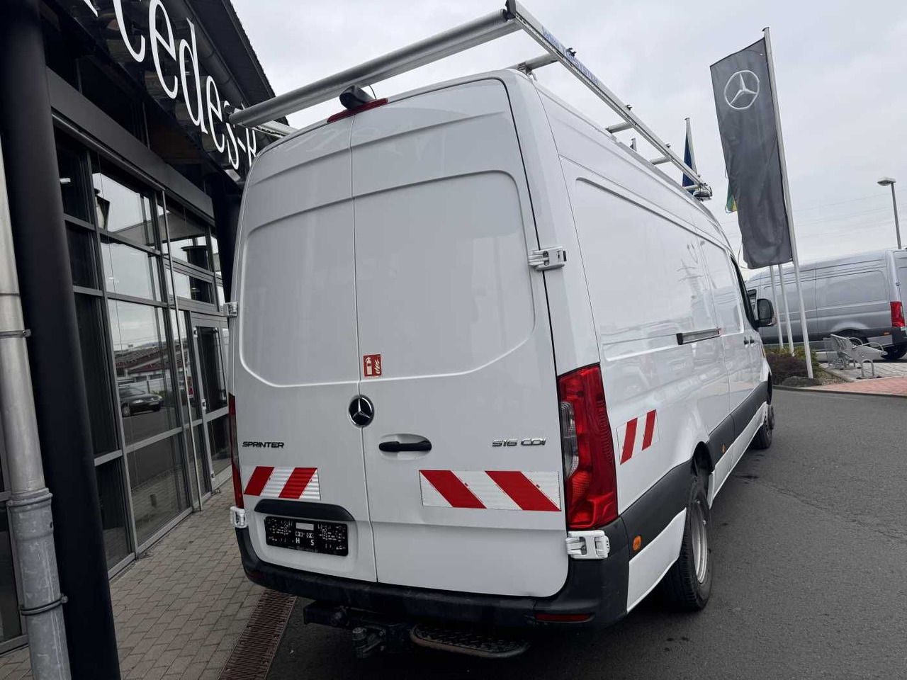 Mercedes-Benz Sprinter 516 CDI Werkstatt/Regal AHK3,5to Klima - Суцільнометалевий фургон: фото 4 Mercedes-Benz Sprinter 516 CDI Werkstatt/Regal AHK3,5to Klima - Суцільнометалевий фургон: фото 4